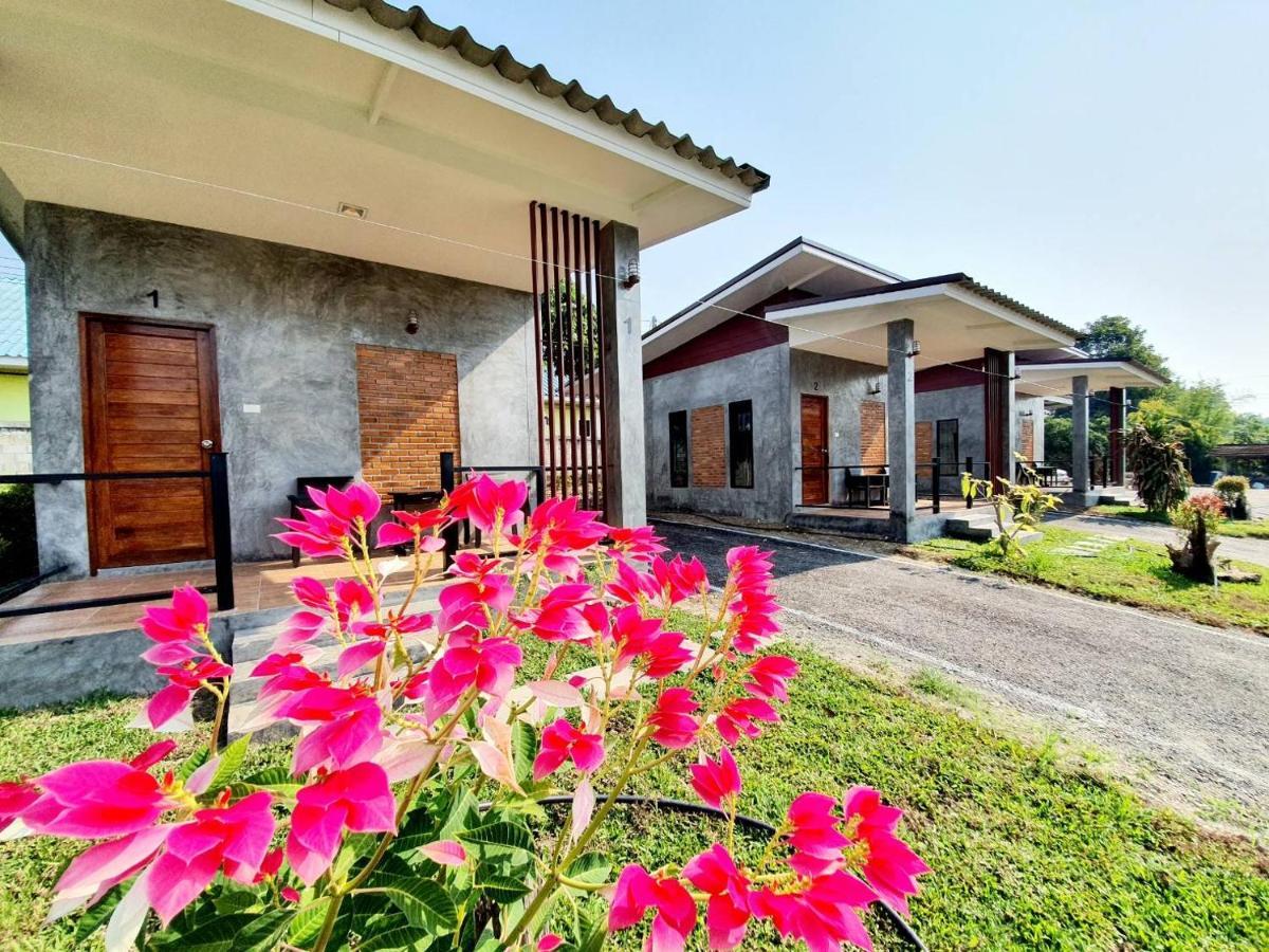 B-Tel Chomthong Resort Chiang Mai Chom Thong Exterior photo