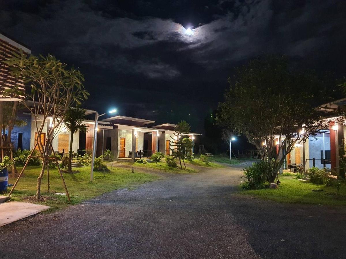 B-Tel Chomthong Resort Chiang Mai Chom Thong Exterior photo